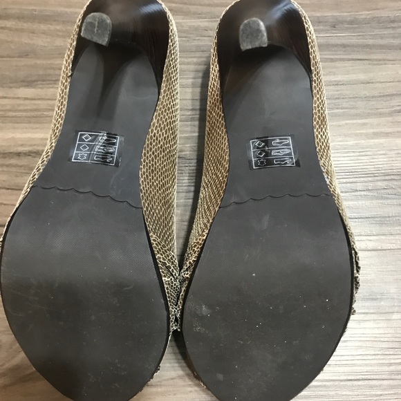 Moda Spana peep toe faux snake skin heels - Picture 6 of 8